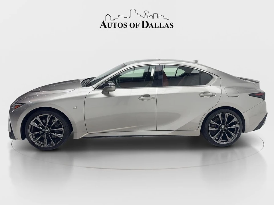 2021 Lexus IS 3rd Gen - Image 4 of 31