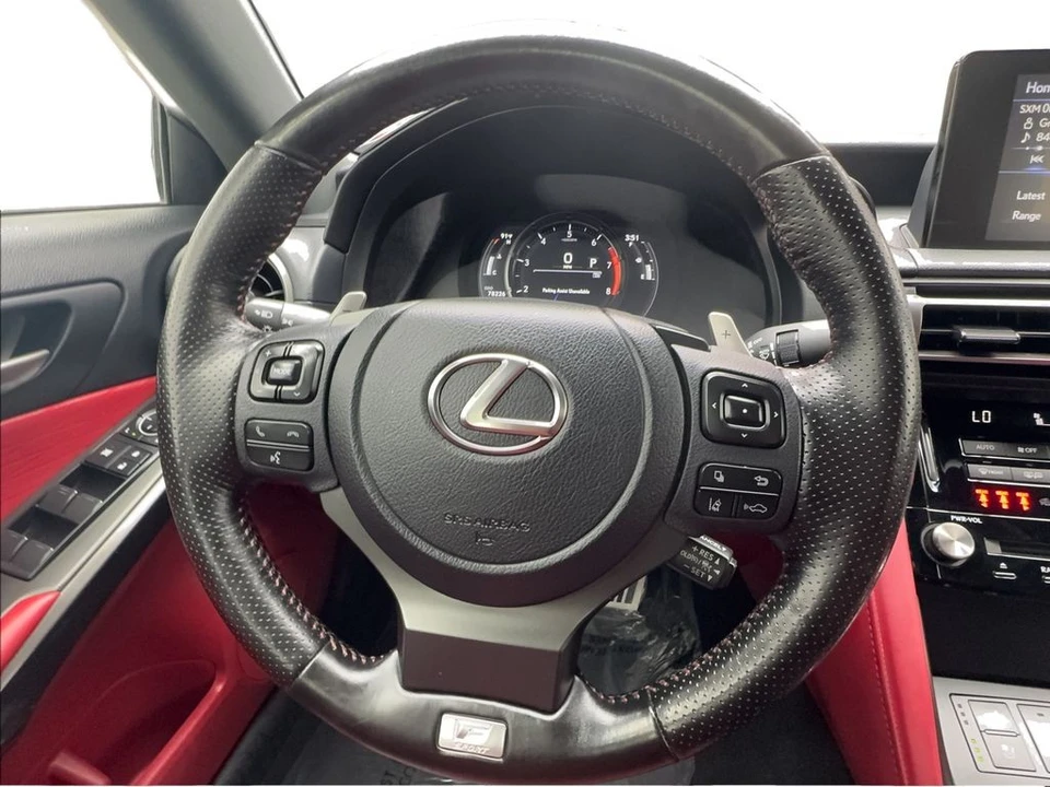 2021 Lexus IS 3rd Gen - Image 27 of 31
