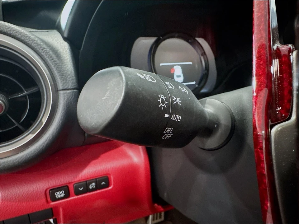 2021 Lexus IS 3rd Gen - Image 5 of 21