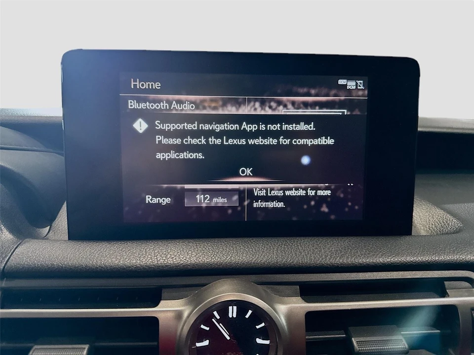 2021 Lexus IS 3rd Gen - Image 11 of 21