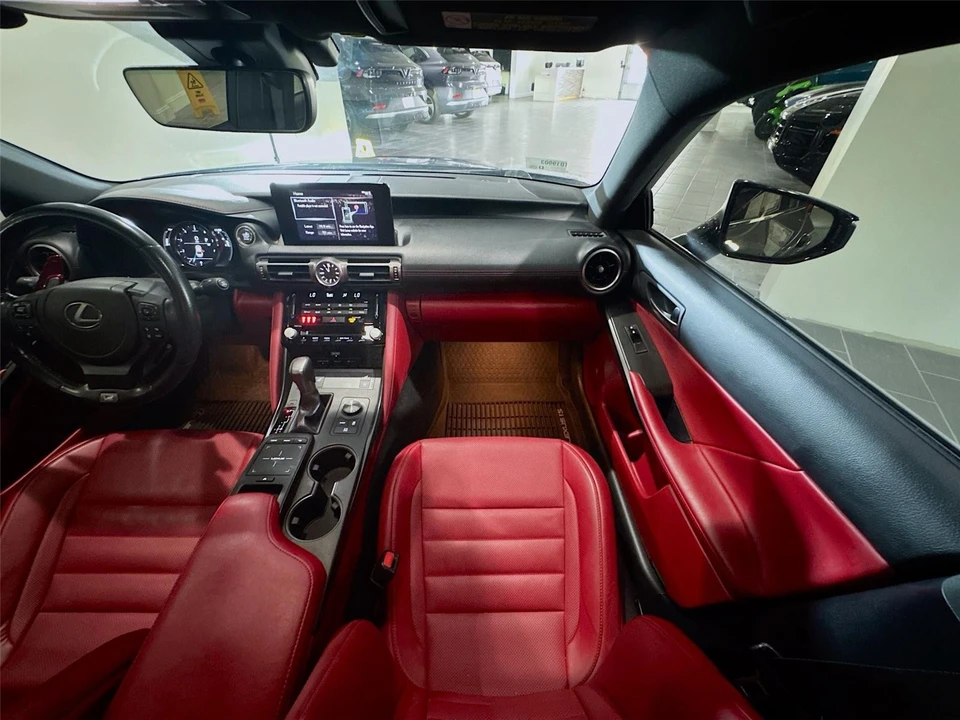 2021 Lexus IS 3rd Gen - Image 21 of 21