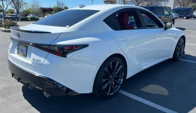 2021 Lexus IS 3rd Gen - Image 4 of 7