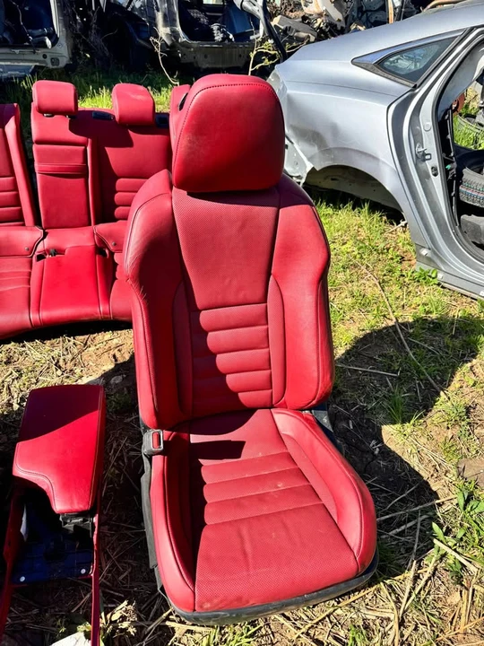 2021 Lexus IS 3rd Gen - Image 8 of 10