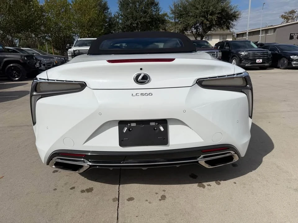 2021 Lexus LC - Image 5 of 17