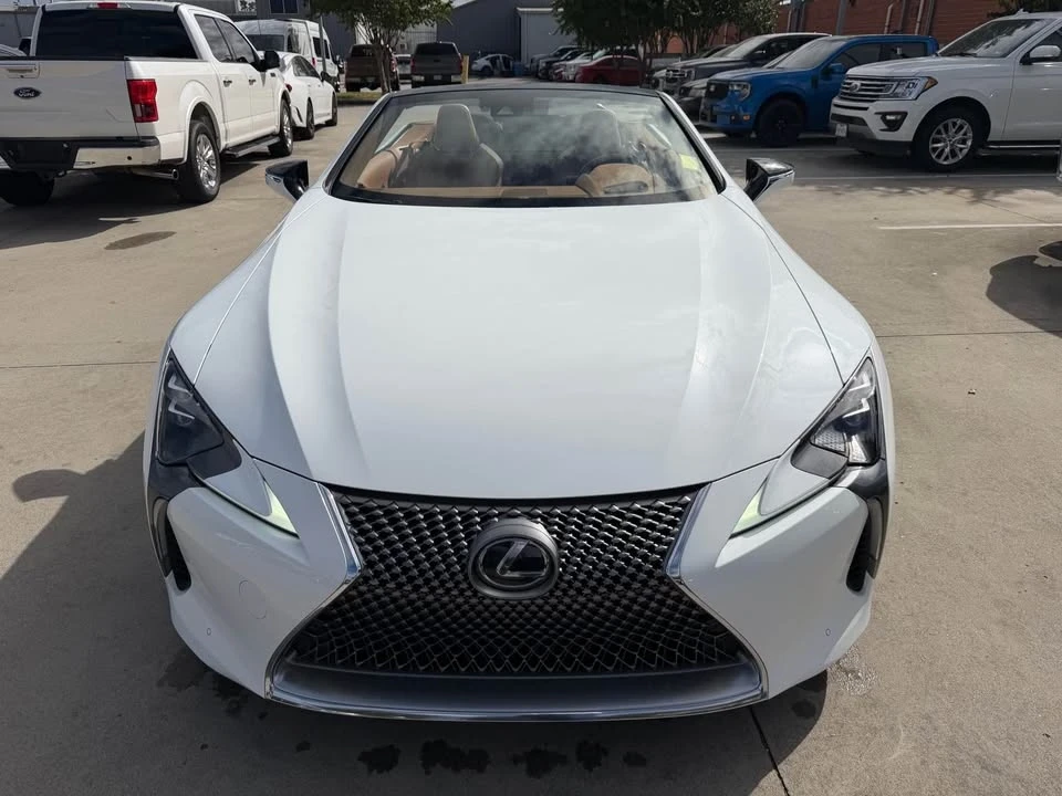 2021 Lexus LC - Image 10 of 17