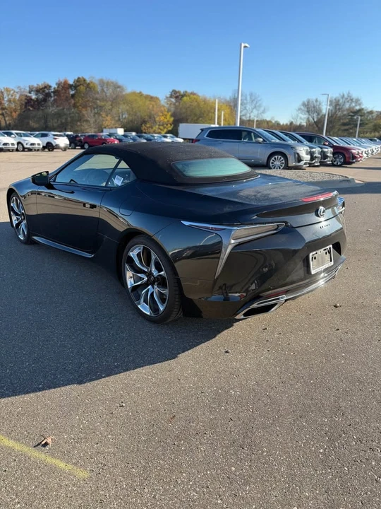 2021 Lexus LC - Image 4 of 14