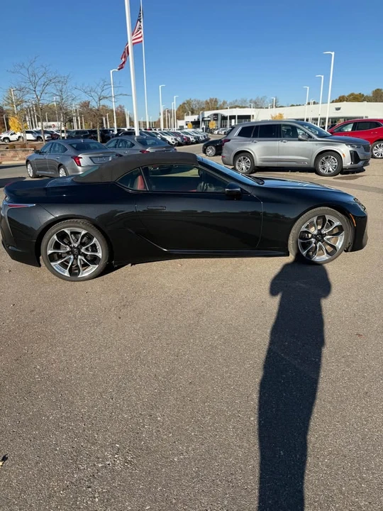 2021 Lexus LC - Image 7 of 14