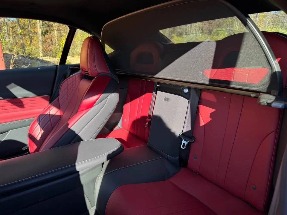 2021 Lexus LC - Image 11 of 19