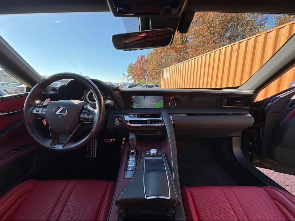 2021 Lexus LC - Image 10 of 19
