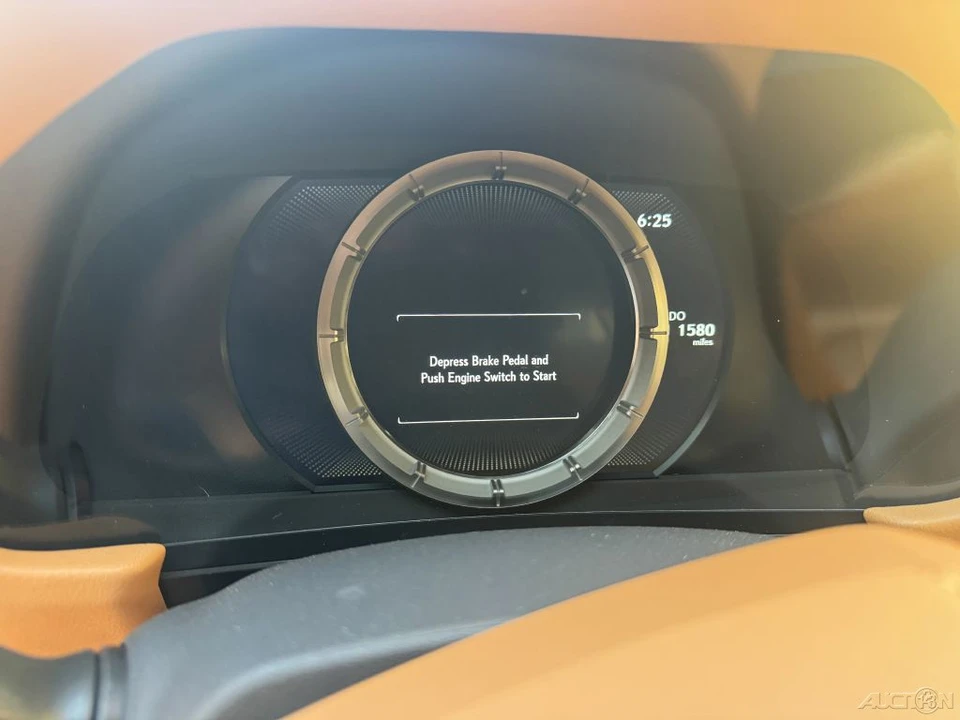2021 Lexus LC - Image 2 of 21