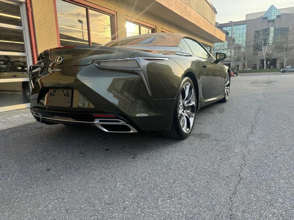 2021 Lexus LC - Image 21 of 21