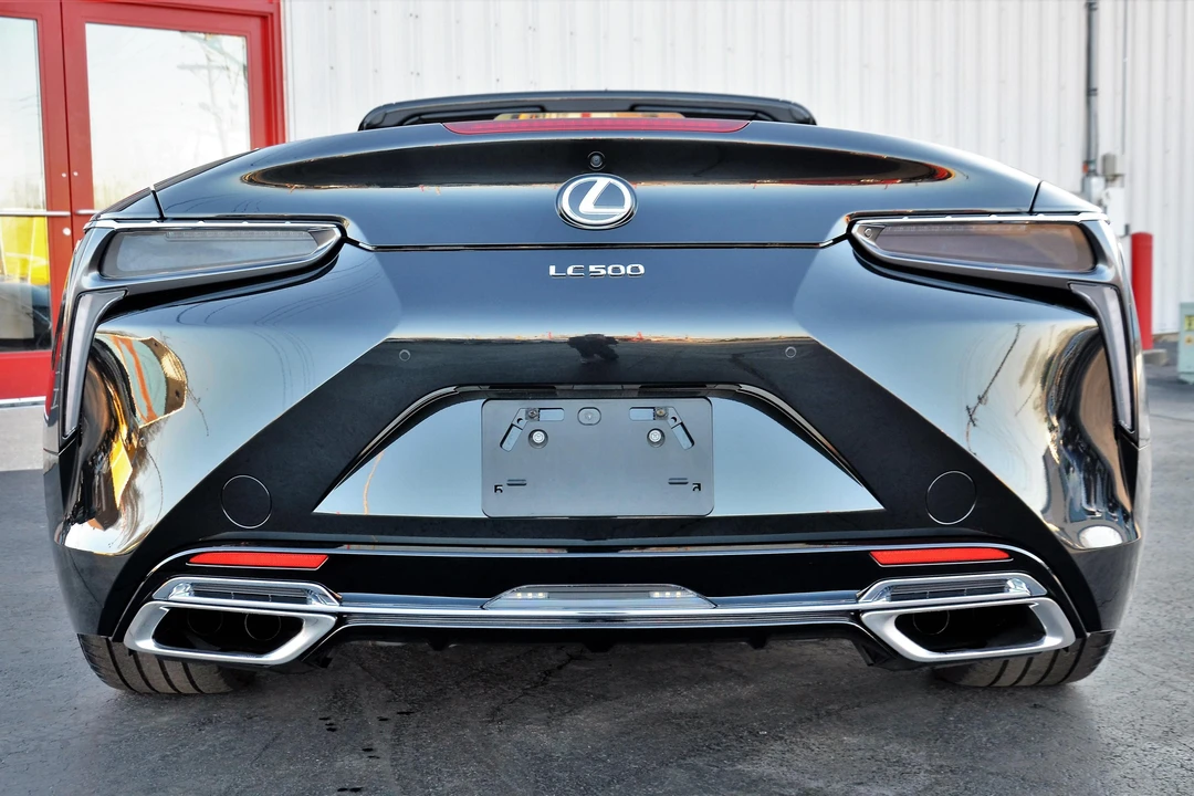 2021 Lexus LC - Image 5 of 6