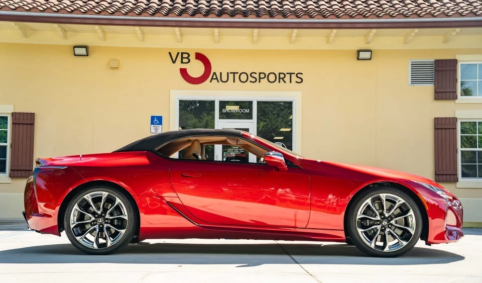 2021 Lexus LC - Image 20 of 20