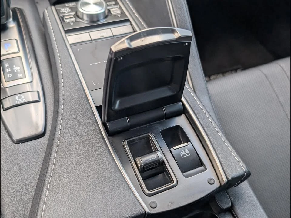2021 Lexus LC - Image 20 of 20