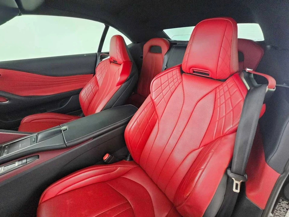 2021 Lexus LC - Image 9 of 11