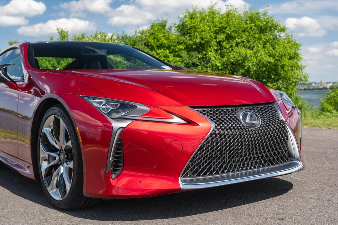 2021 Lexus LC - Image 31 of 31