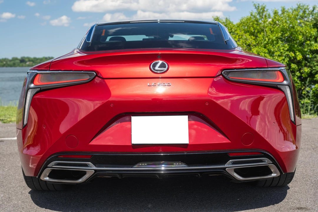 2021 Lexus LC - Image 5 of 31