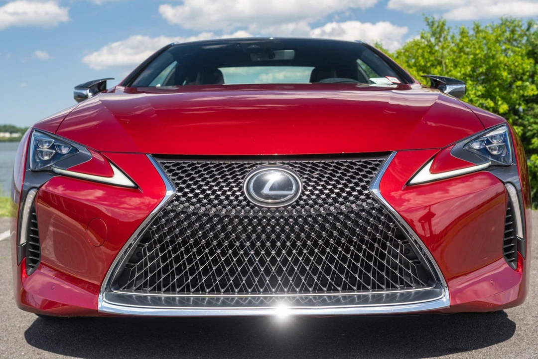 2021 Lexus LC - Image 2 of 31