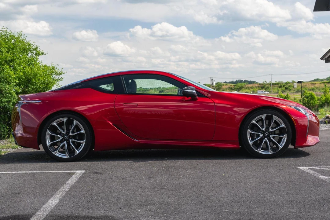2021 Lexus LC - Image 3 of 31