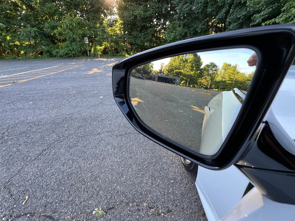 2021 Lexus LC - Image 31 of 31