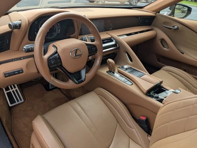 2021 Lexus LC - Image 12 of 15