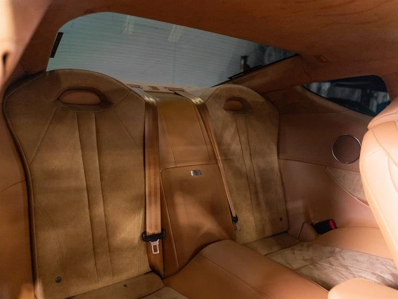 2021 Lexus LC - Image 13 of 17