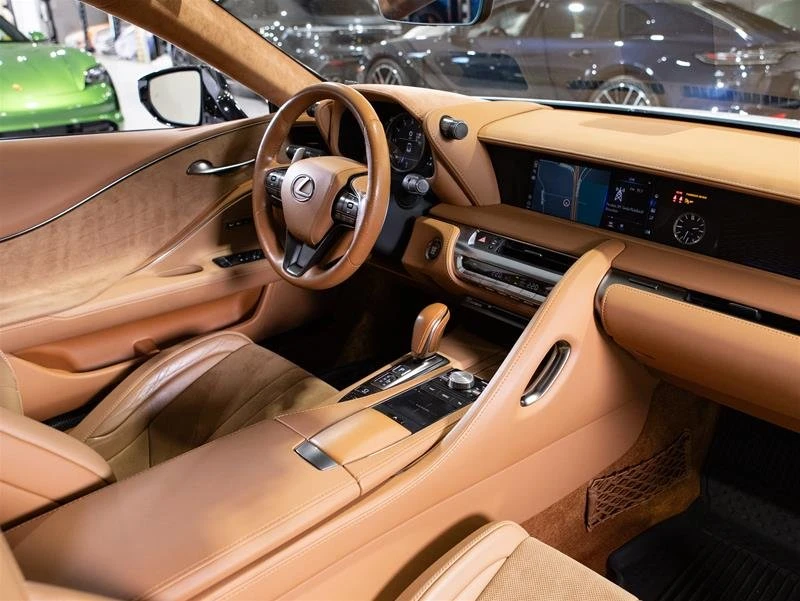 2021 Lexus LC - Image 12 of 17