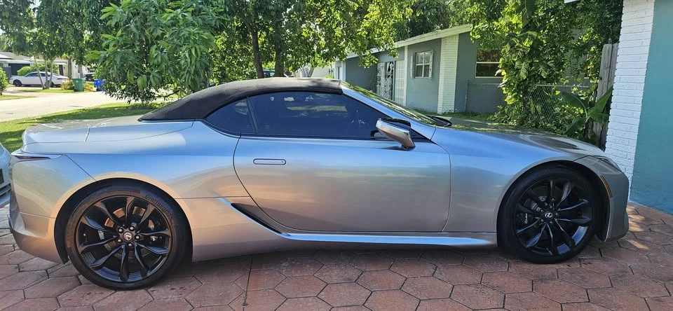 2021 Lexus LC - Image 16 of 16