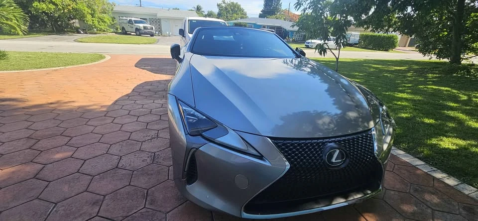 2021 Lexus LC - Image 15 of 16