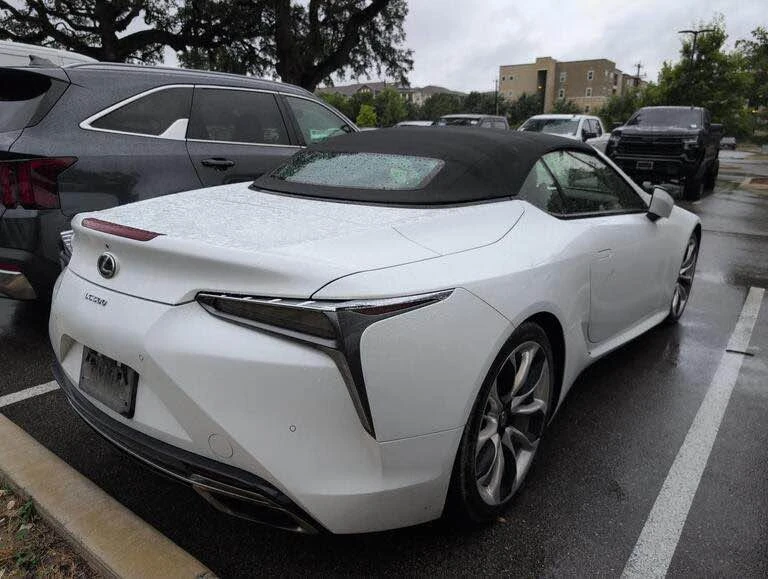 2021 Lexus LC - Image 3 of 4