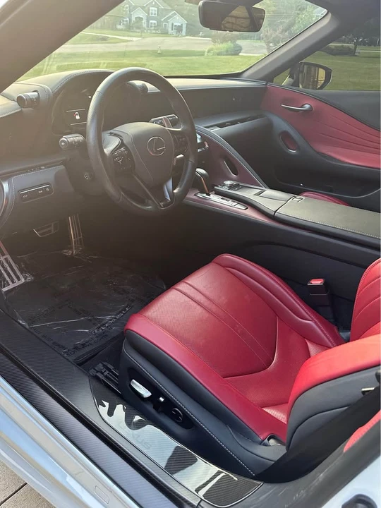 2021 Lexus LC - Image 5 of 5