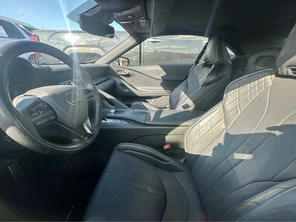 2021 Lexus LC - Image 6 of 6
