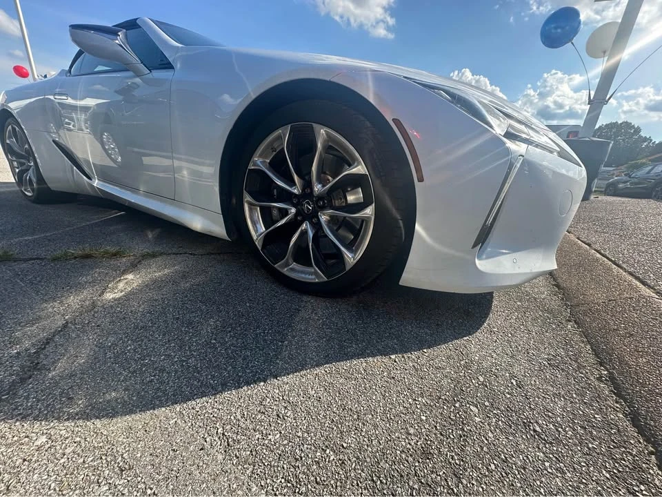 2021 Lexus LC - Image 2 of 6