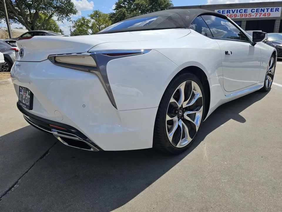 2021 Lexus LC - Image 6 of 11