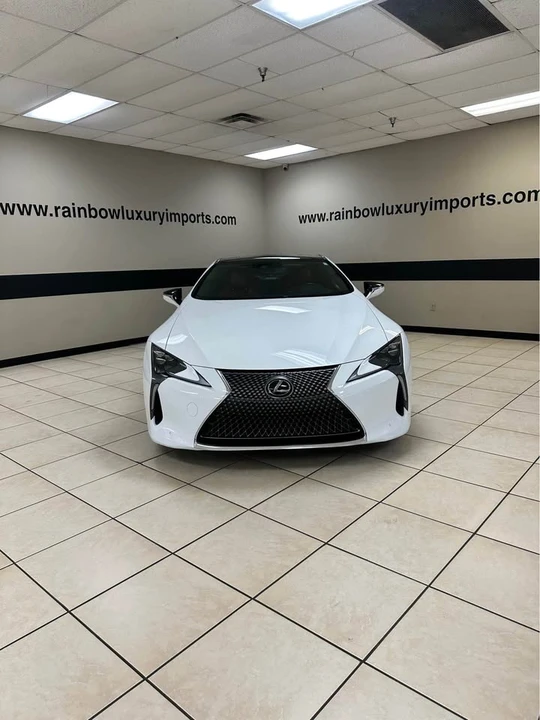 2021 Lexus LC - Image 2 of 12
