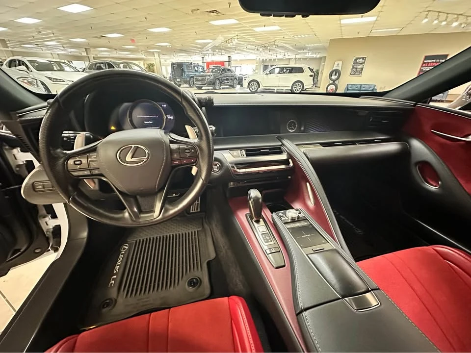 2021 Lexus LC - Image 5 of 12