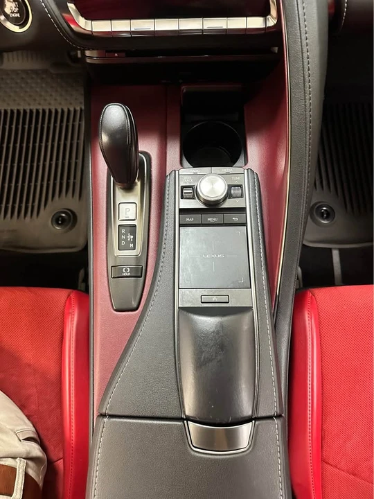 2021 Lexus LC - Image 7 of 12