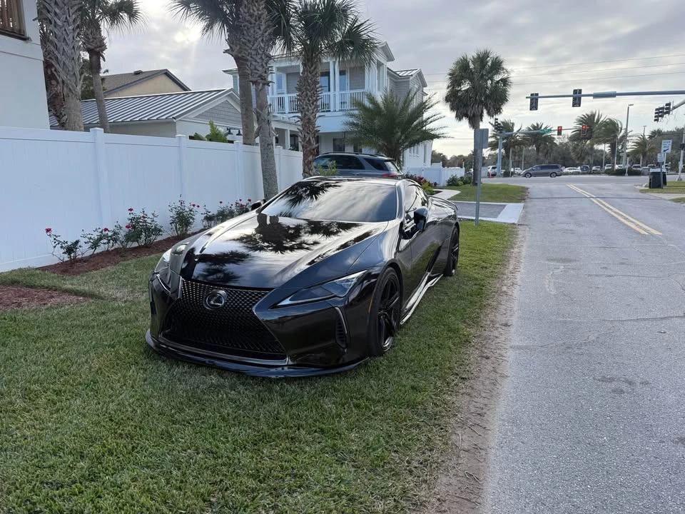 2021 Lexus LC - Image 8 of 16