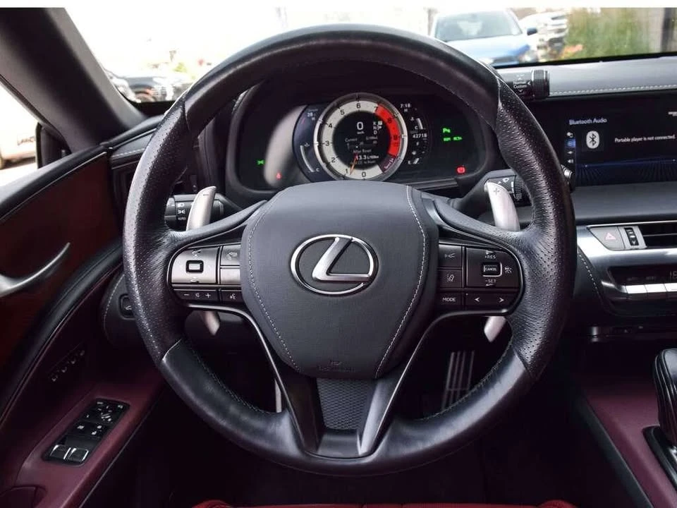 2021 Lexus LC - Image 17 of 20