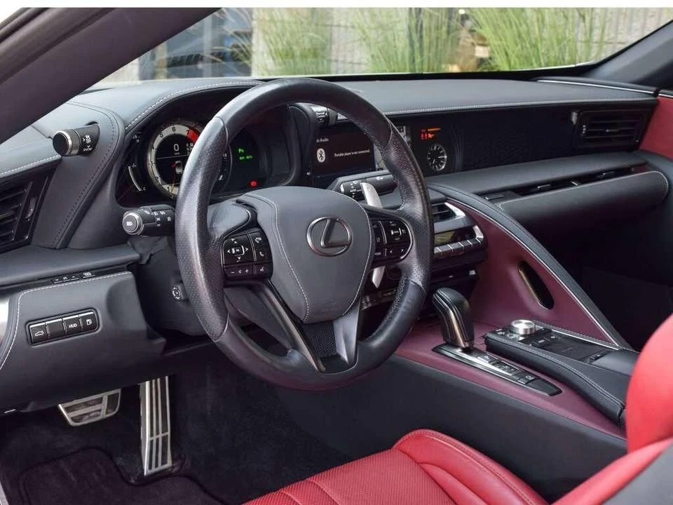 2021 Lexus LC - Image 13 of 20