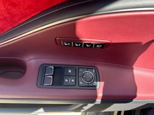 2021 Lexus LC - Image 11 of 19