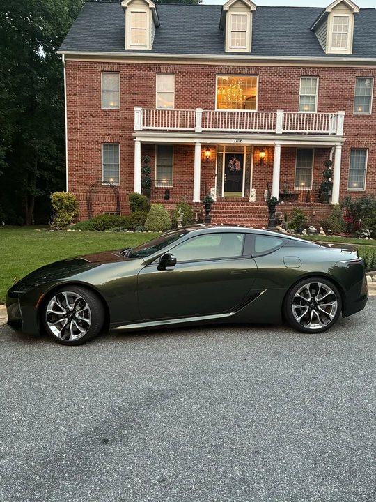 2021 Lexus LC - Image 2 of 21