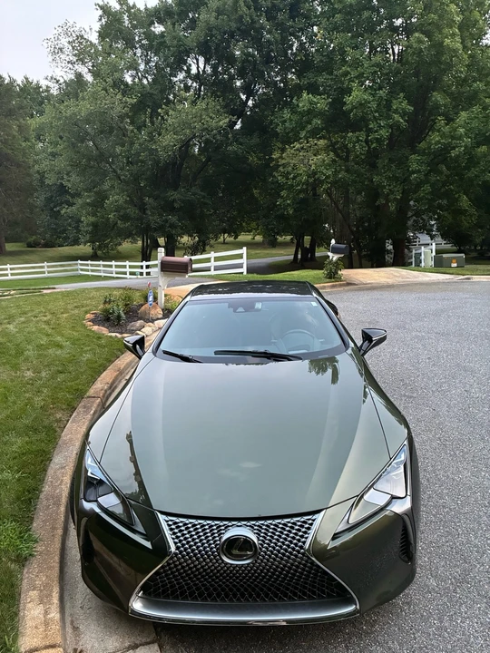 2021 Lexus LC - Image 9 of 21