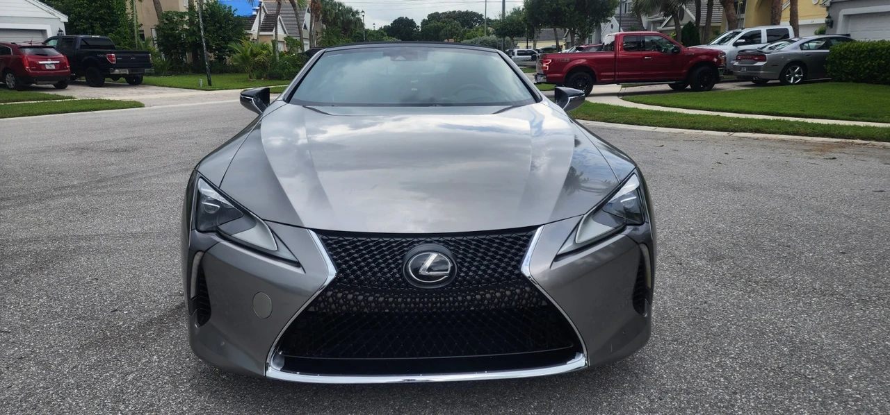 2021 Lexus LC - Image 2 of 31
