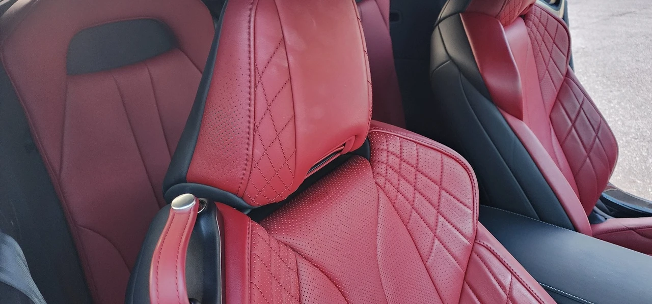 2021 Lexus LC - Image 23 of 31