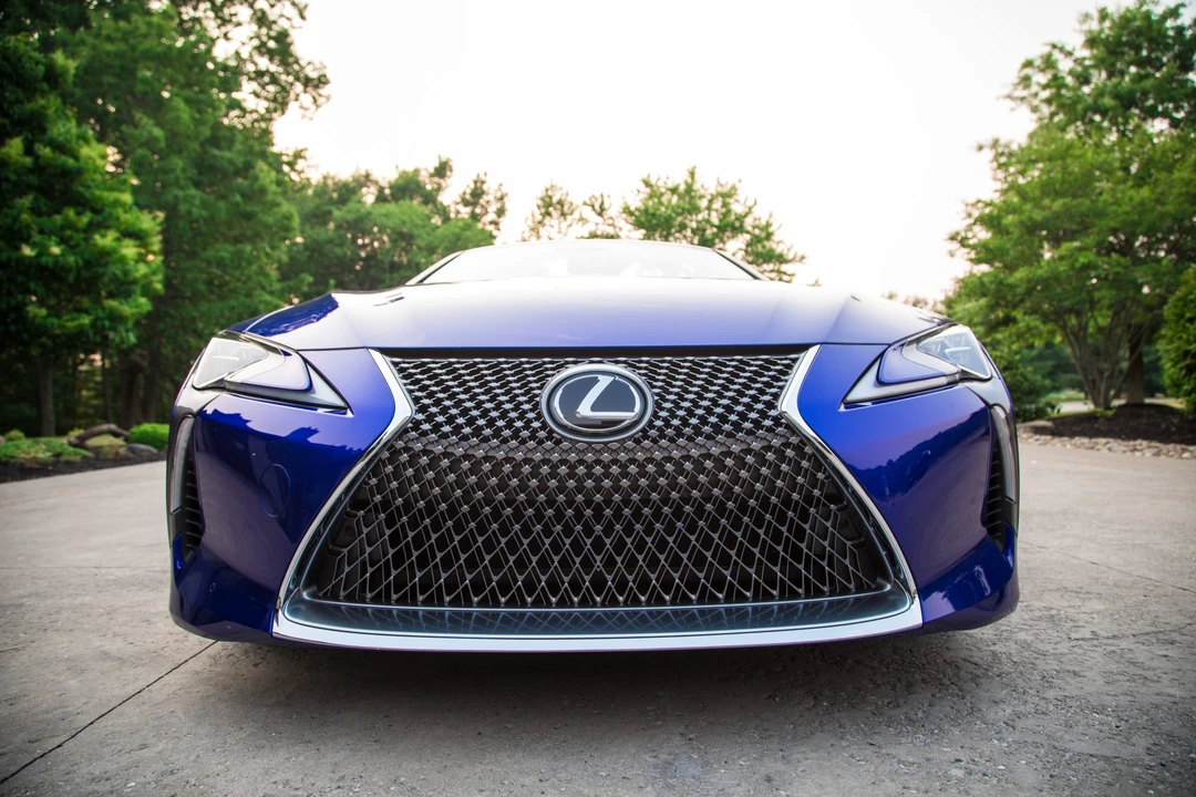 2021 Lexus LC - Image 5 of 31