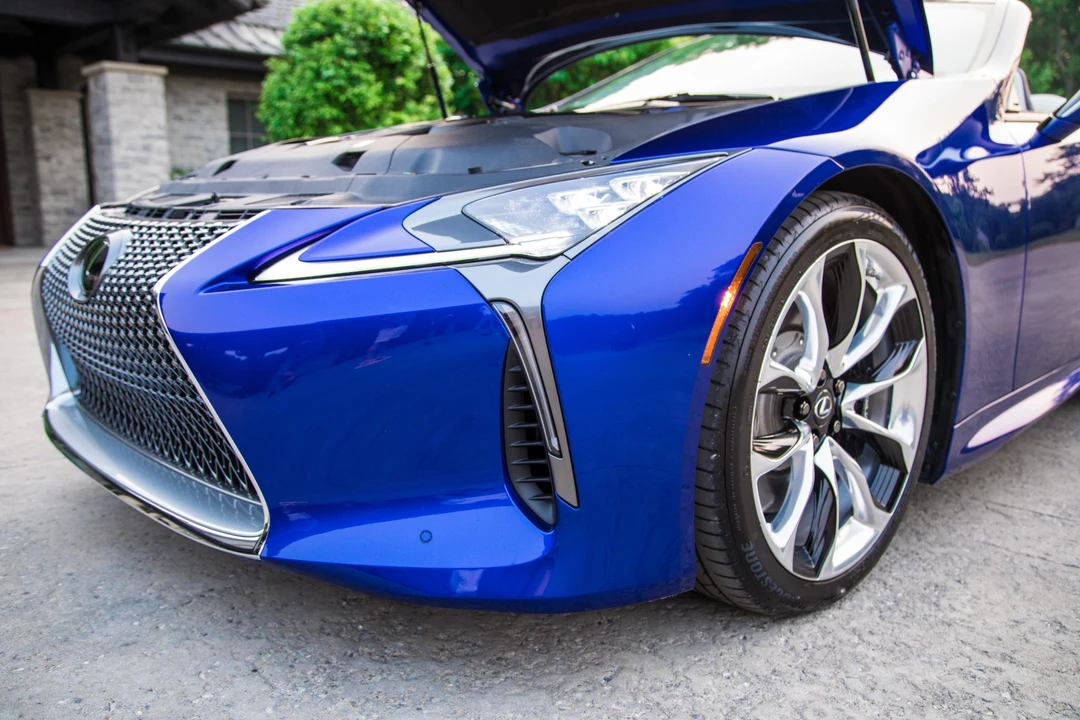 2021 Lexus LC - Image 21 of 31