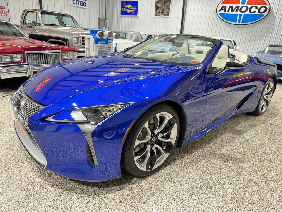 2021 Lexus LC - Image 4 of 31