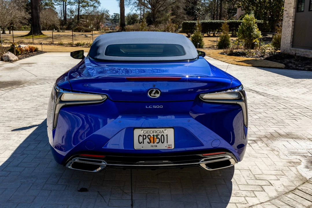 2021 Lexus LC - Image 8 of 31