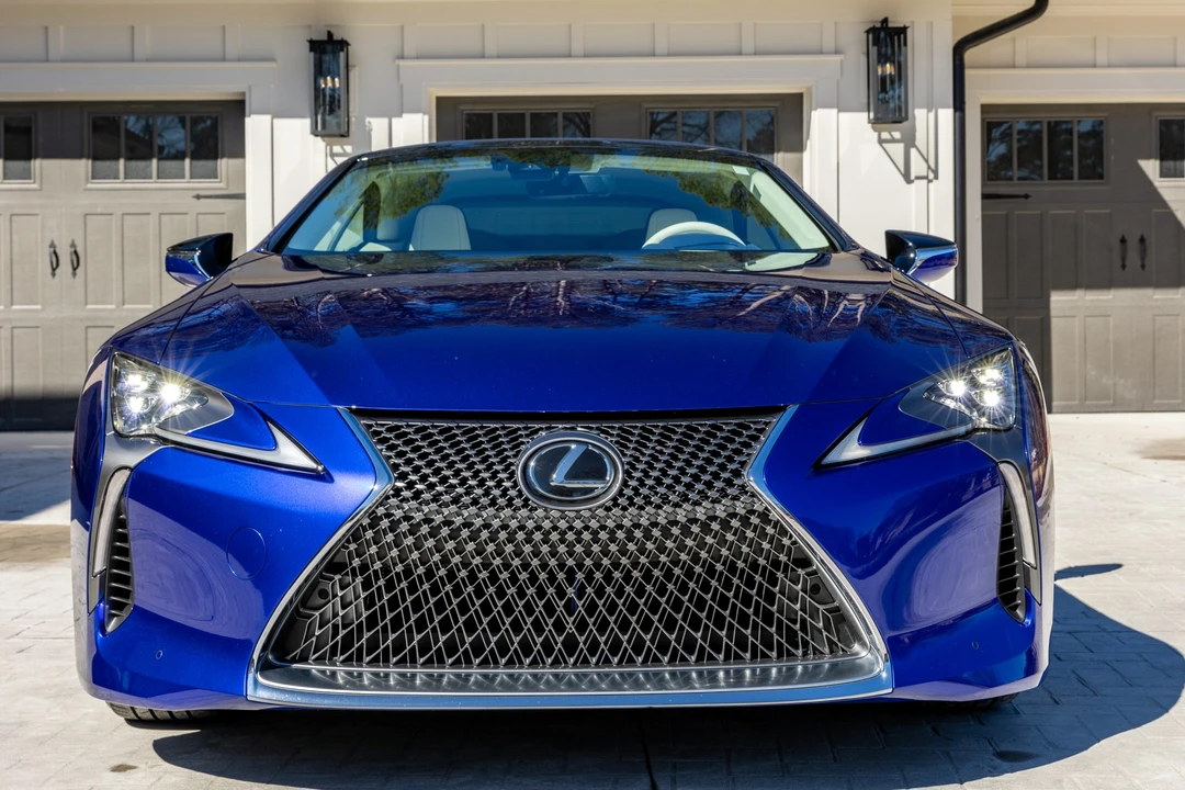 2021 Lexus LC - Image 3 of 31